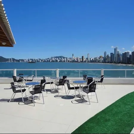 Loft Internacional Residence C Linda Vista Do Mar Balneario Camboriu Exterior photo